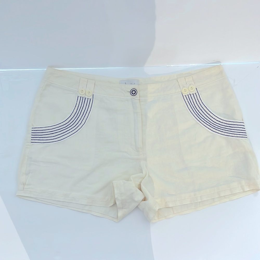 Soundgirl Linen Blend Ivory Shorts